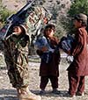 کودکان حين تمثيل جنگ هاى مسلحانه ١٨٣ تن را زخمى کرده اند