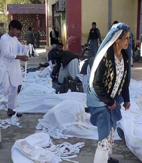 حامد کرزی: عاملین این گونه حملات دشمنان اسلام و خوشی  مردم افغانستان اند
