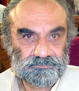برکناری وزير بلوچستان پس از  بمبگذاری های مرگبار کويته