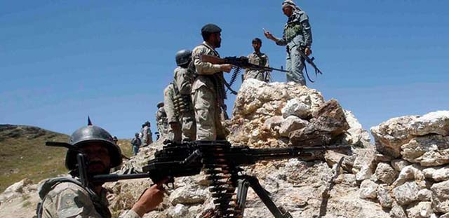 درگیری سربازان مرزی افغانستان و پاکستان  بر سر اعمار تأسیسات نظامی