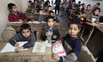 تنها یک چهارم کودکان افغان بدون مدرک در مکاتب ایران ثبت‌نام شده‌اند
