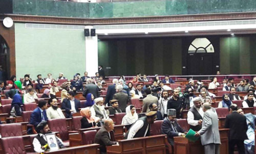 مجلس خواستار وضاحت در مورد حذف ٣٥ تن از فهرست نامزدان  انتخابات پارلمانی شدند 