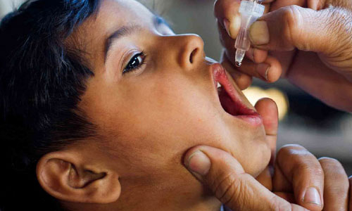 بیش از یک ميليون کودک در افغانستان قادر به دریافت واکسین پولیو نیستند 
