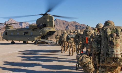 نیویارک تایمز:  هزاران نیروی امریکایی افغانستان را مخفیانه ترک می‌کنند