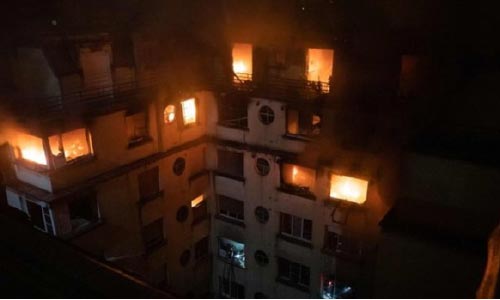 ده نفر در آتش‌سوزی «عمدی» یک برج مسکونی در پاریس کشته شدند