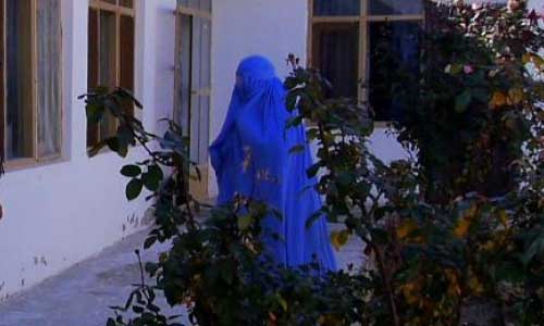 هلمند کې د ښځو پر وړاندې تاوتریخوالی ۲۰سلنه زیات شوی