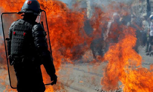 اعتراضات جلیقه‌زردها  در فرانسه بار دیگر به خشونت کشیده شد