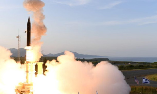 اسرائیل از آزمایش موفق سیستم دفاع  موشکی پیکان ۳ در آمریکا خبر داد