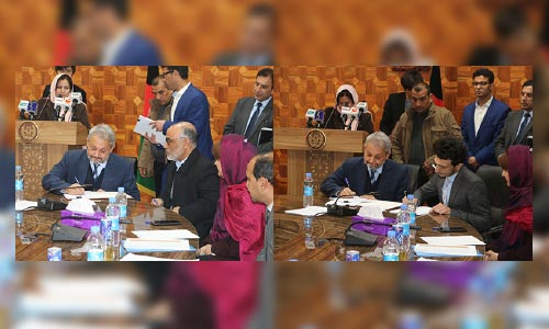 وزارت صحت 23 قرارداد عرضه خدمات صحی را با ارزش 17 میلیارد افغانی امضا کرد
