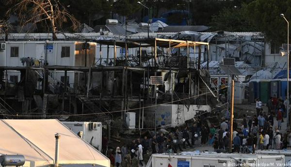 یونان قصد دارد پناهجویان را با سرعت بیشتری بازگرداند
