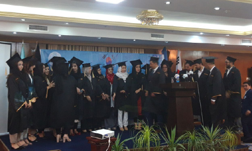  دومین دور دانشجویان رشته تساوی جنسیتی و  مطالعات زنان دانشگاه کابل فارغ شدند