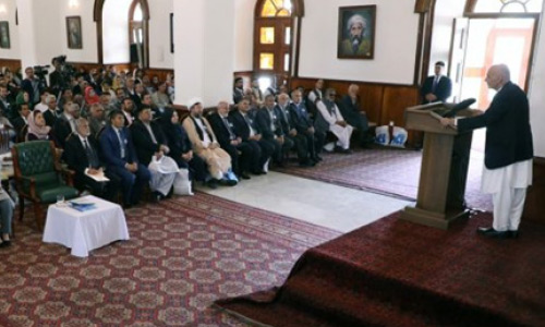 سیمینار ملی «افغانستان گهواره زبان فارسی دری»  در ارگ برگزار شد 