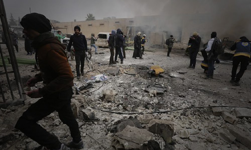 فرانسه: روسیه و سوریه احتمالا در ادلب مرتکب جنایت جنگی شده‌اند 