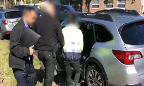 کودک آزاری در استرالیا؛  پولیس ۴۴ مرد را بازداشت کرد و ۱۶ کودک را نجات داد 