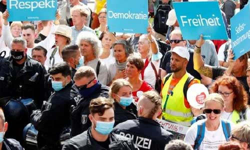 بازداشت صدها نفر در تظاهرات علیه محدودیت‌های کرونا در برلین
