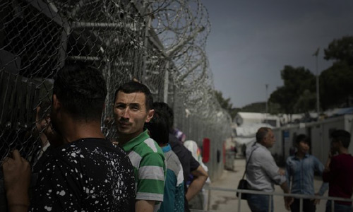 ترکیه مرزها را می‌گشاید،  یونان کنترل مرزهای آبی و زمینی را تشدید می‌کند 