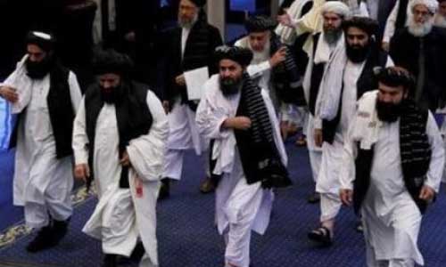 سفر هیئت طالبان به پاکستان برای گفتگو در باره صلح
