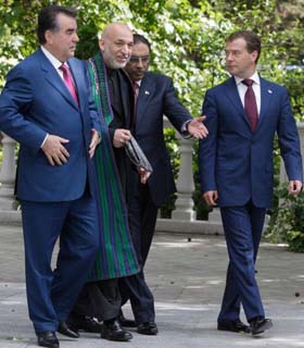 دیدار رئیس جمهور تاجیکستان با رؤسای جمهور افغانستان و پاکستان