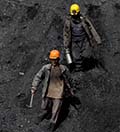 استخراج آهن و تولید فولاد سبب ایجاد شغل برای شهروندان می شود