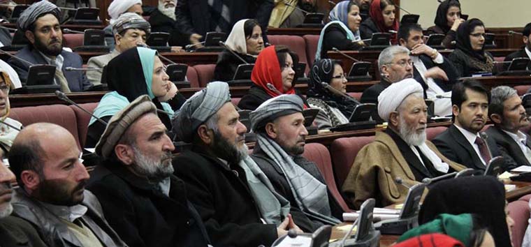 پارلمان افغانستان اجلاس یازدهم خود را با انتقاد از حکومت آغاز کرد