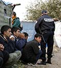عفو بین الملل: مهاجران در عبور از بالکان مورد بدرفتاری قرار می‌گیرند