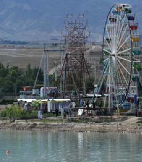 آب هاى سطحى شهر کابل تا ٢٠ متر ملوث شده است