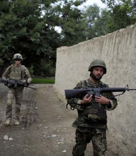 ناتو عملیات مشترک با قوای افغان را محدود ساخته است